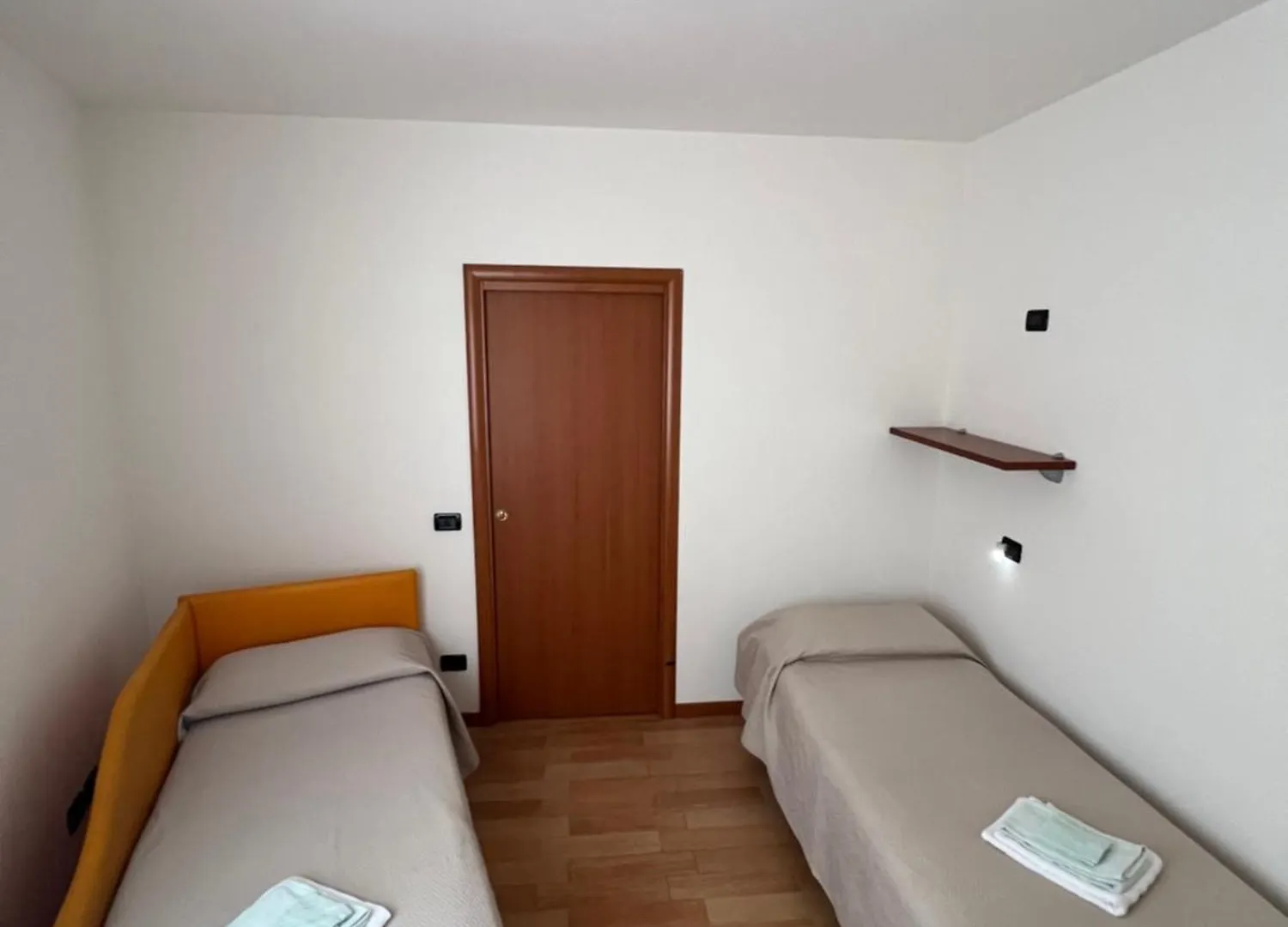 Casa Micky Daire Toscolano Maderno